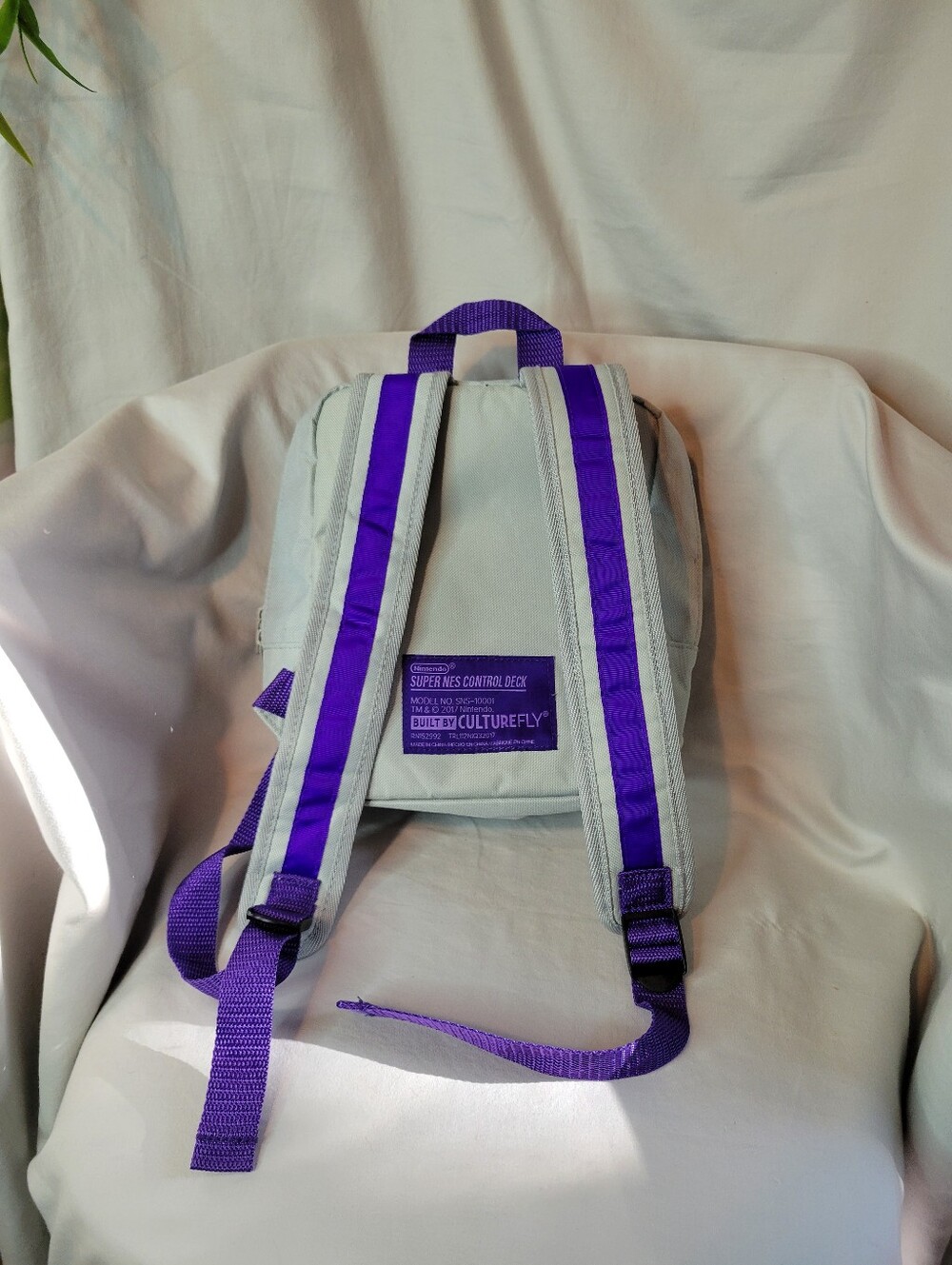 Nintendo Super Nintendo Light Gray & Purple Mini Backpack SNES Collectible - Picture 8 of 11